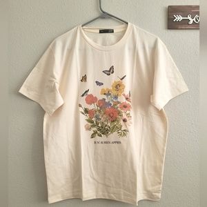 NWOT Yellow Floral T Shirt M